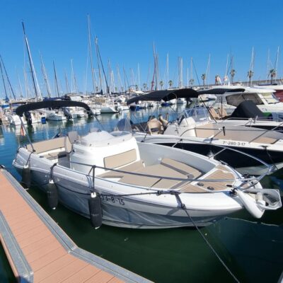 Jeanneau Cap Camarat 6.5 CC Serie 2
